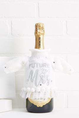 mrs. sweater bottle cover