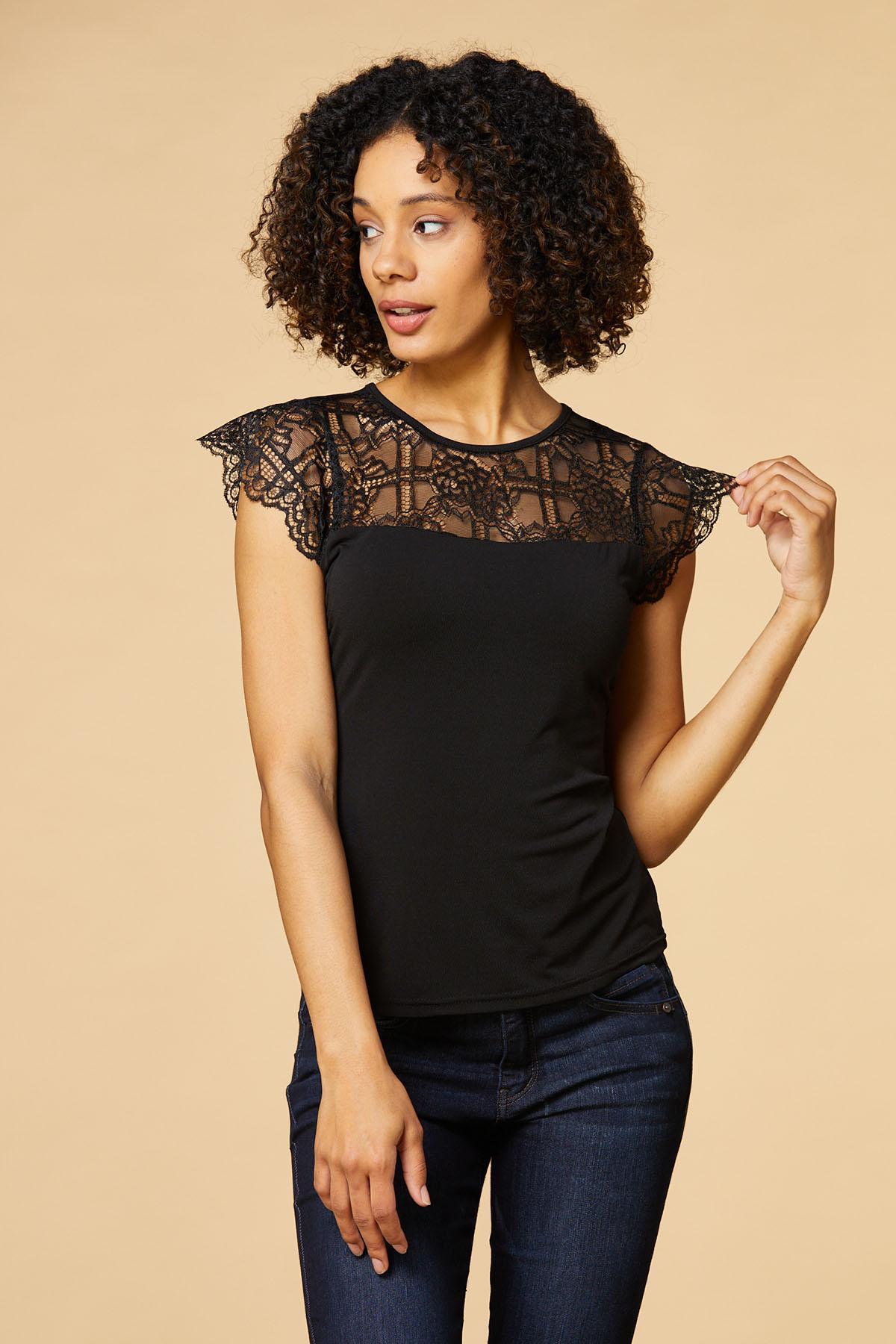 Versona | your lace top