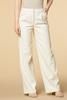 WHITE 132845