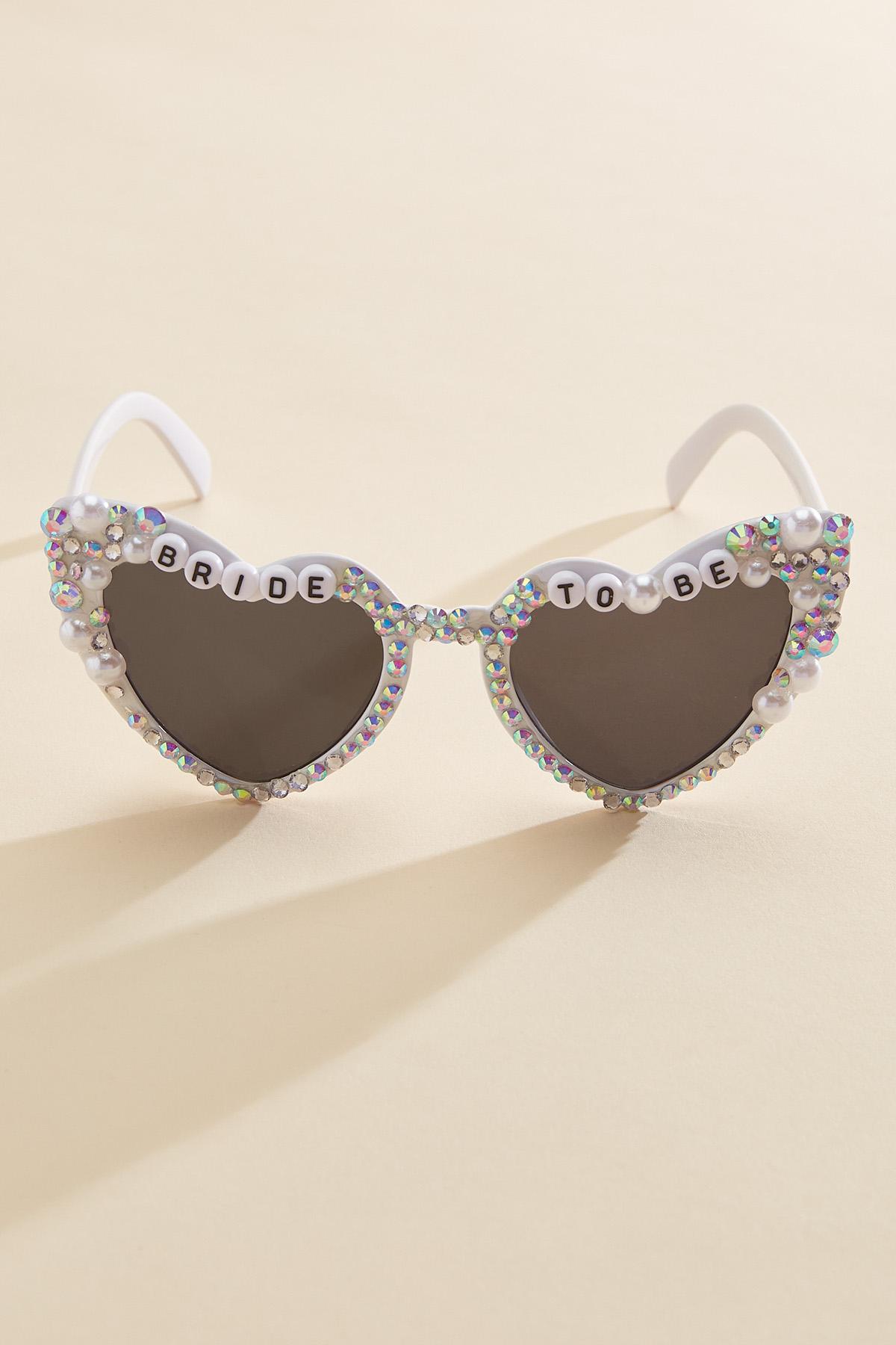 Versona | pearl bride to be sunglasses
