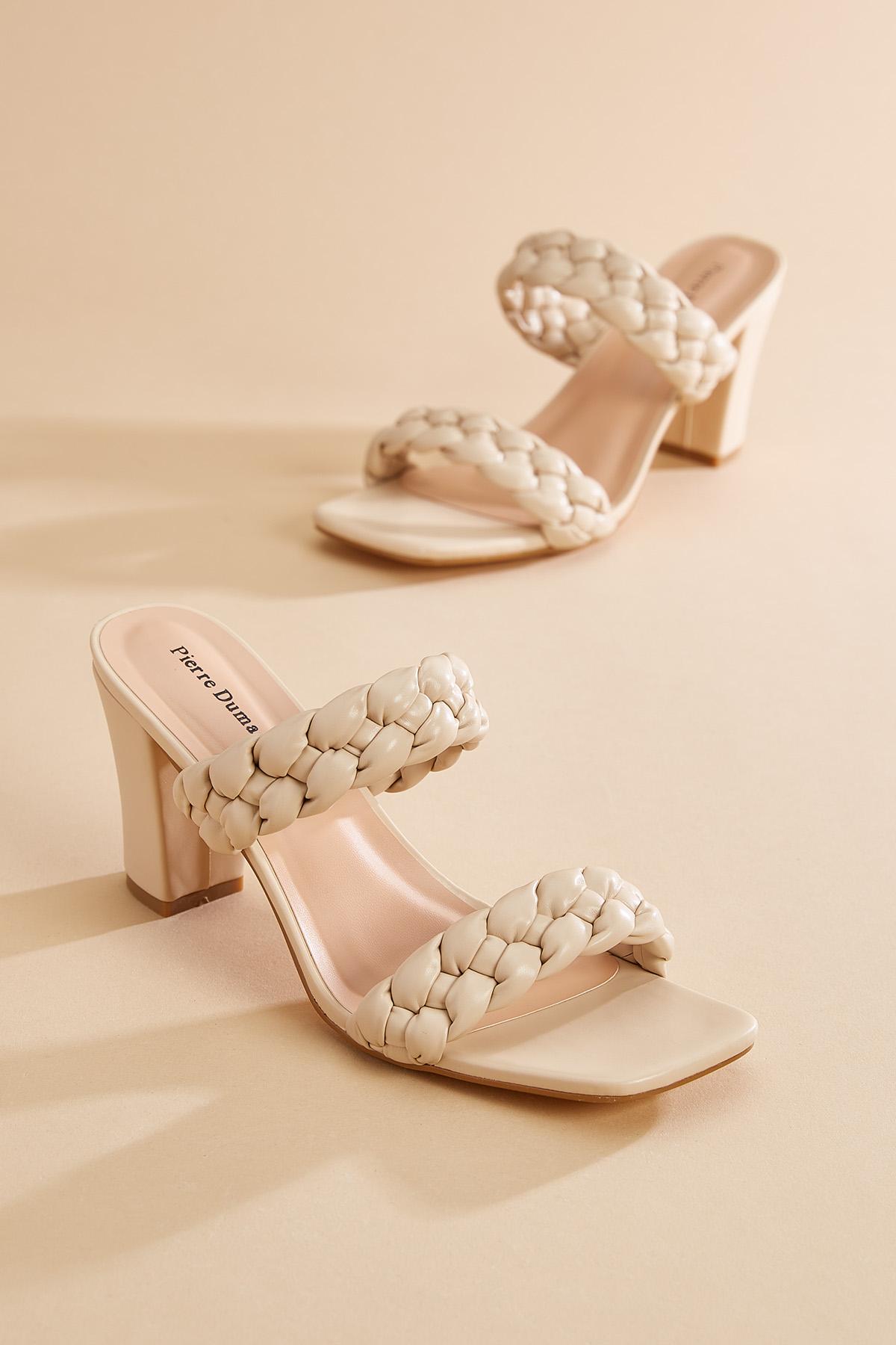 Versona nude braided band heels