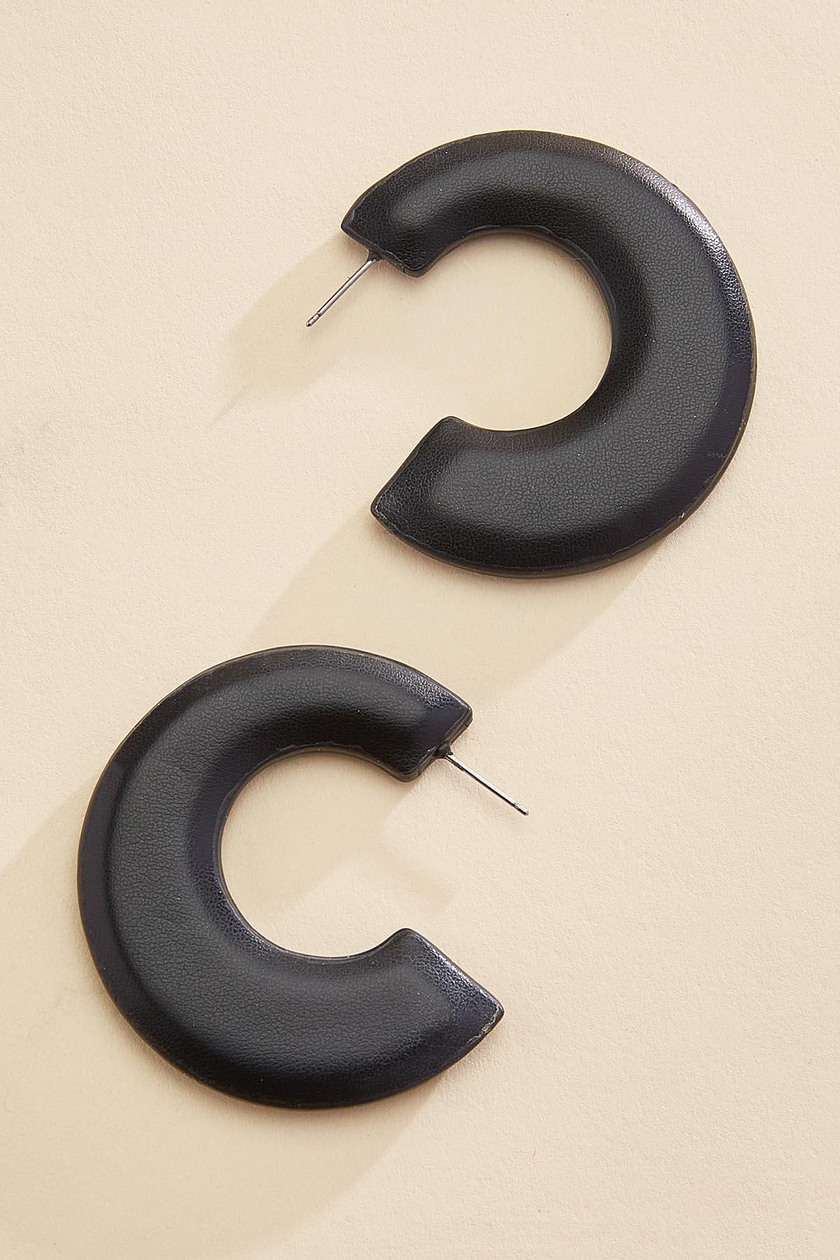Versona flat faux leather hoop earrings