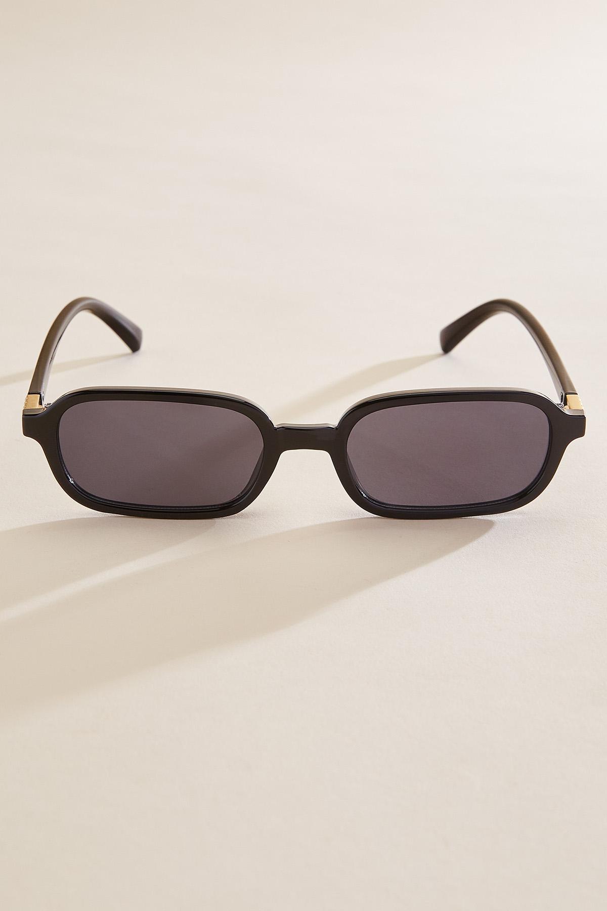 Trendy black frame sunglasses  DAX Eyewear Athena Trendy Styling Women main image 4