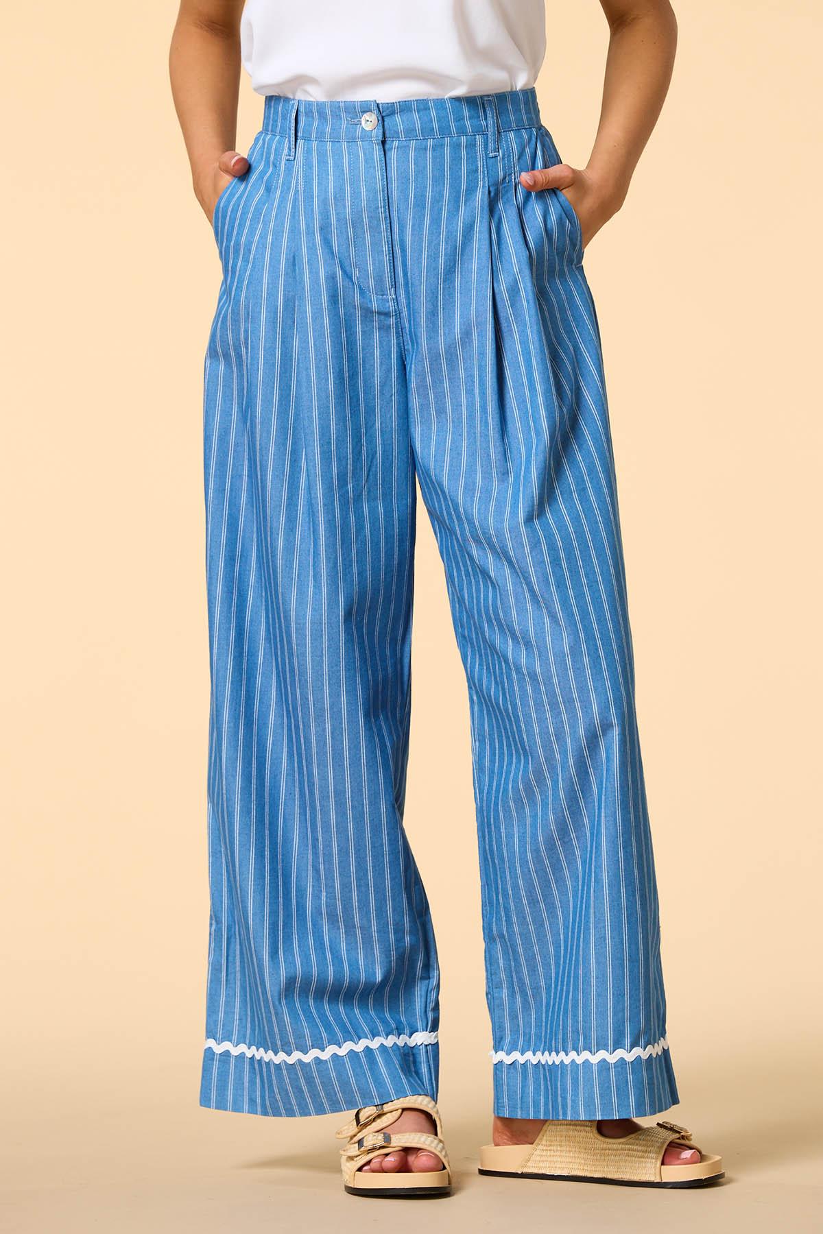 Versona | beach days chambray pants
