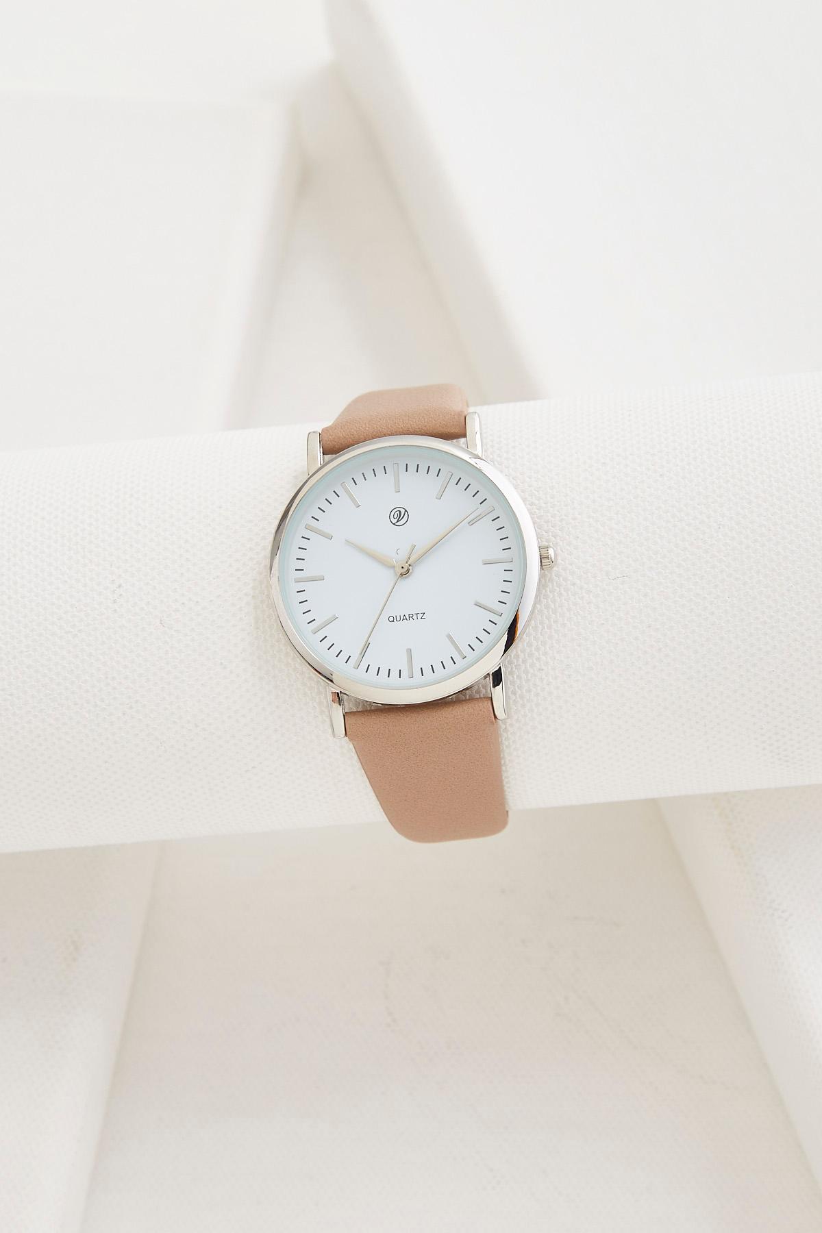 Minimalistic Faux Leather Band Watch