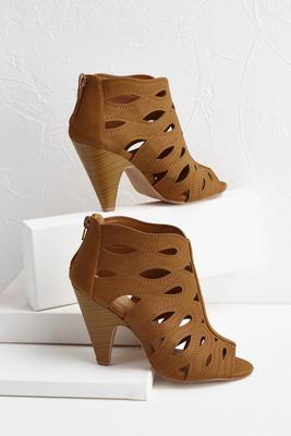 cutout peep toe shooties