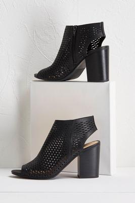 zippered perforated shooties