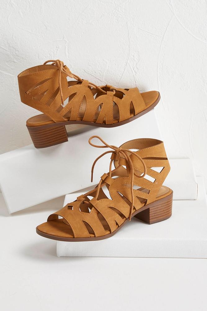 Lace Up Low Block Heel Shooties
