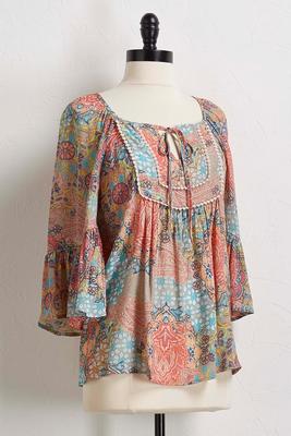 coral medallion poet top