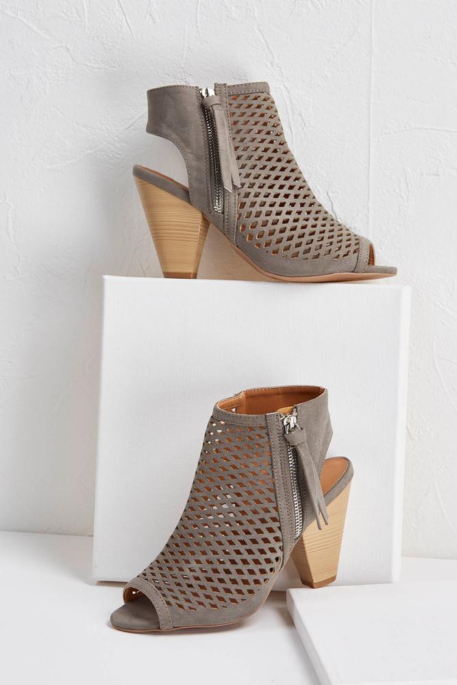 Diamond Perforated Shooties