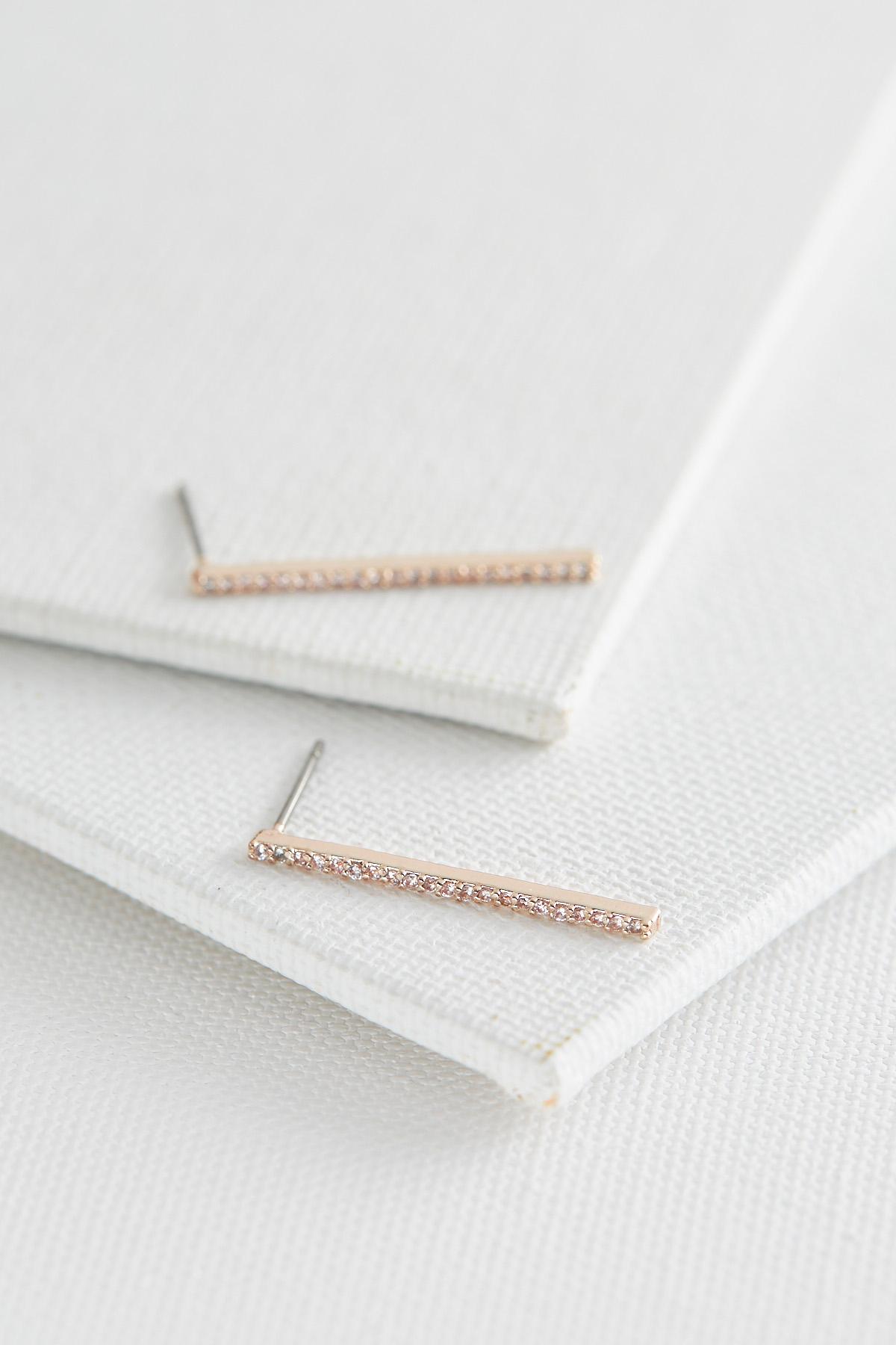 Pave Bar Studs
