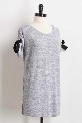 ribbon tie sleeve top