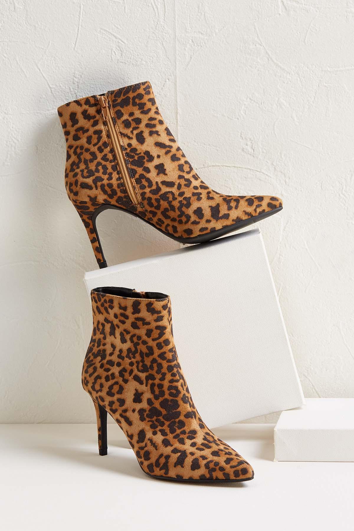 72 White Cheetah shoes booties for Women