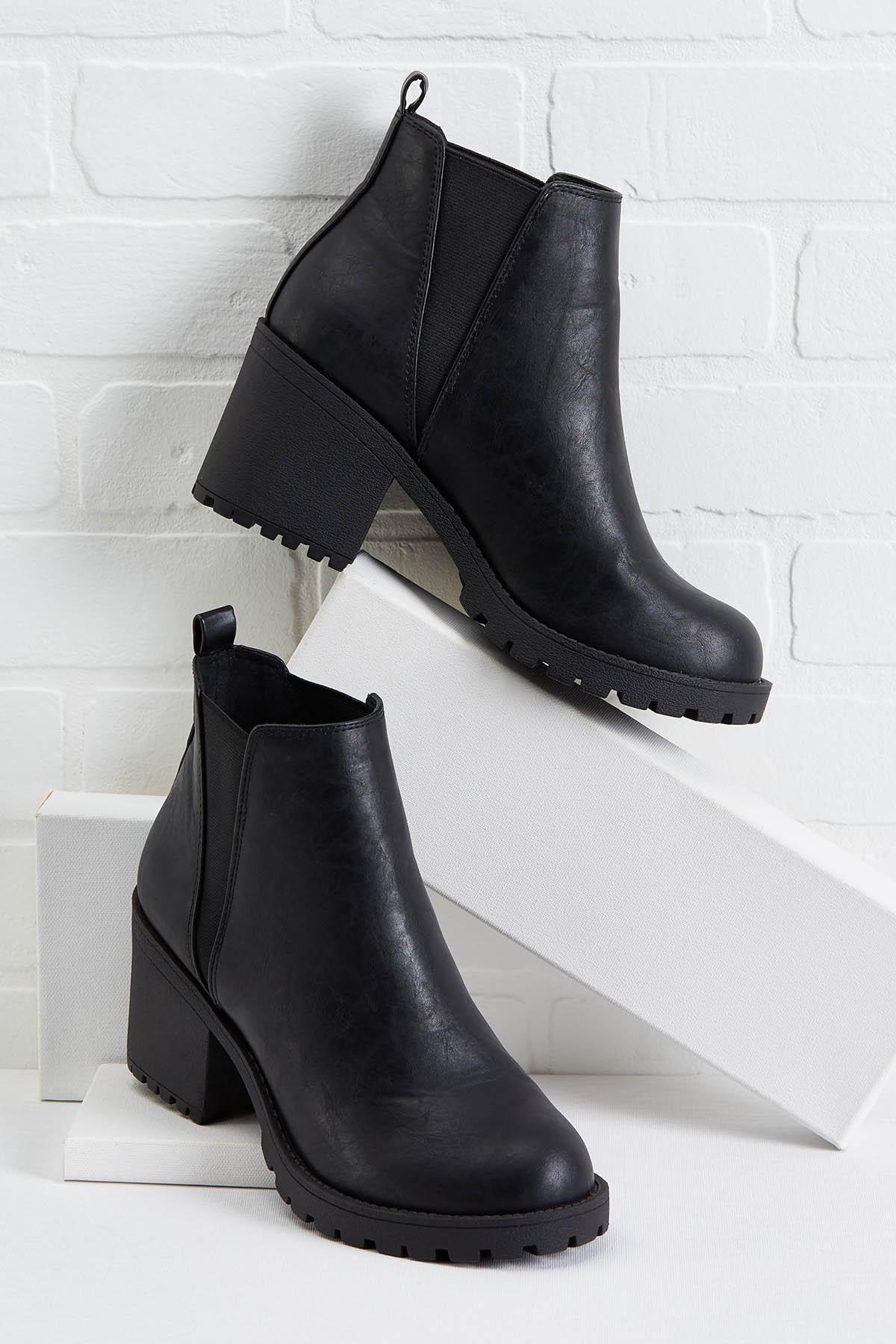 rielle lug sole boot