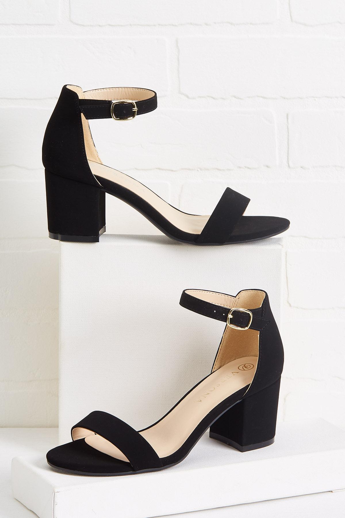 elle strappy low block heel