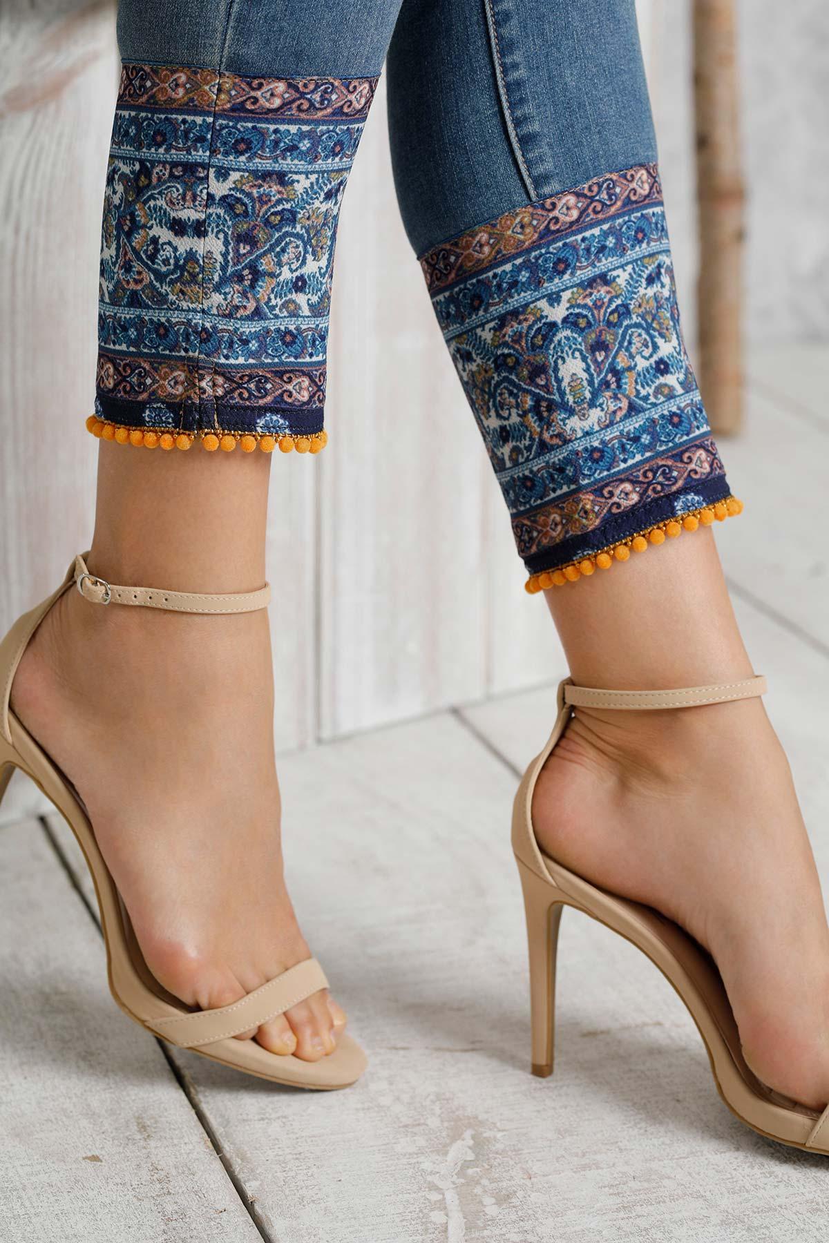 Versona tapestry ankle jeans