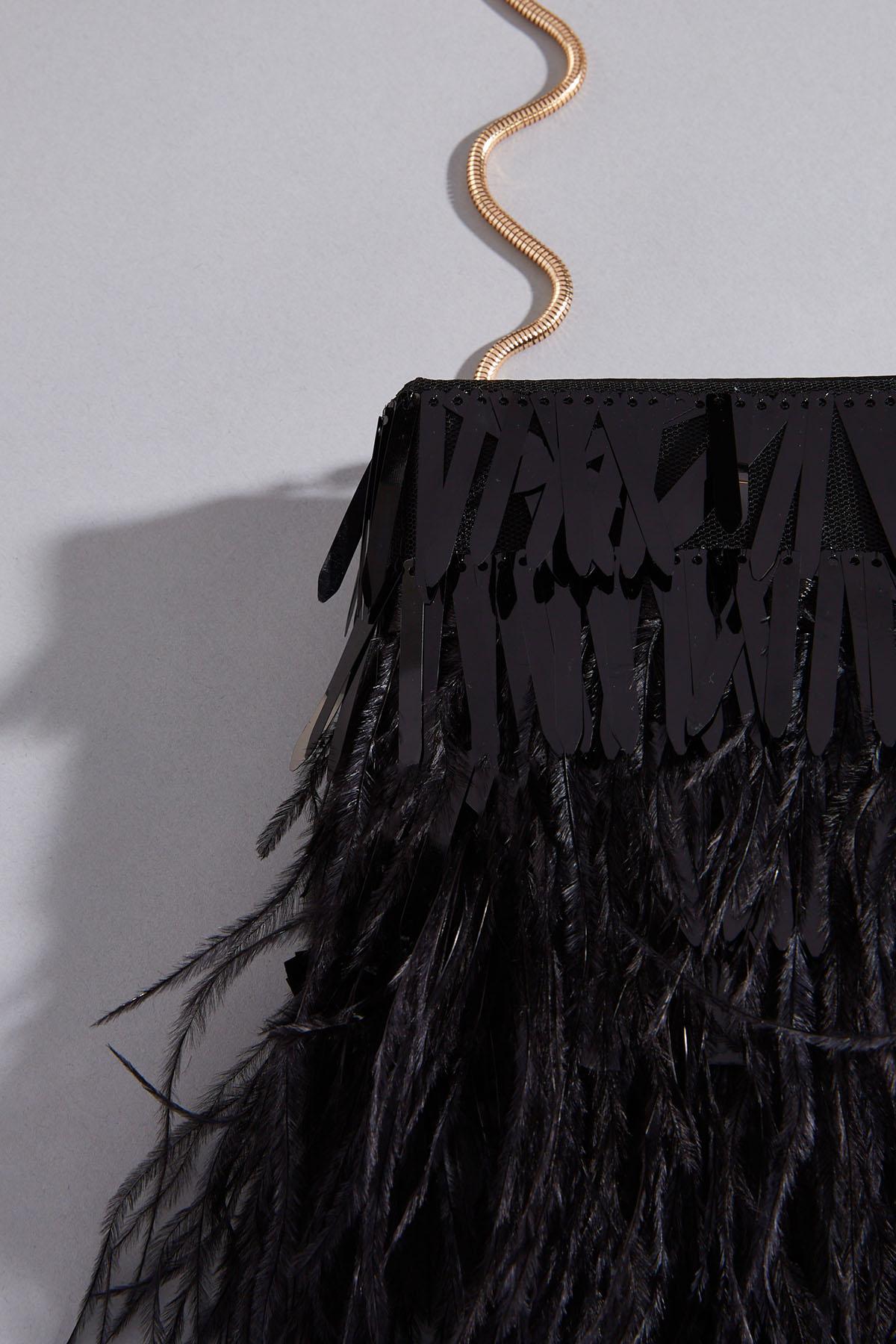 Versona  caché black feather crossbody