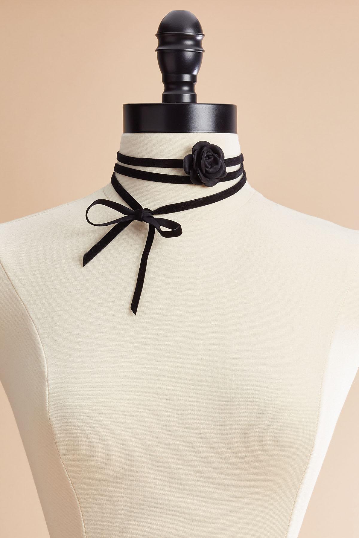 Black Velvet Choker Necklace – French Meadows