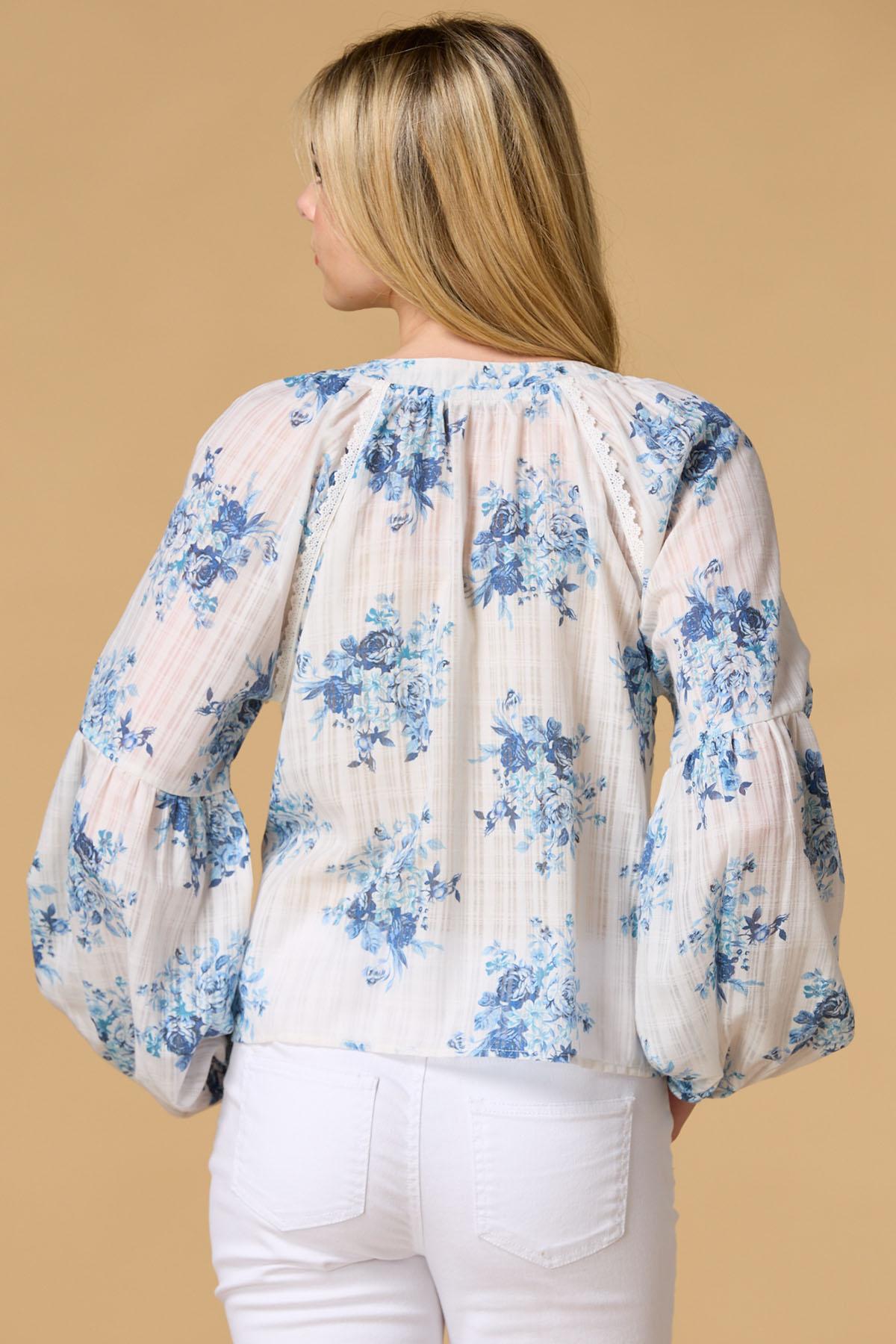 Versona | bloomy weather top