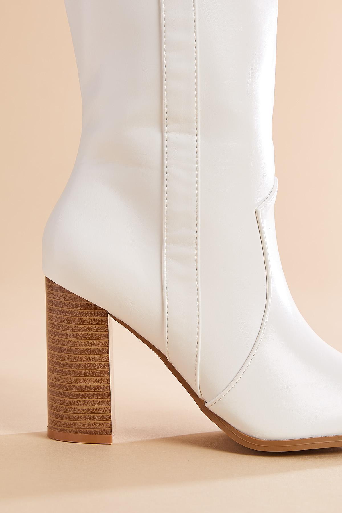 Versona | white faux leather tall boots