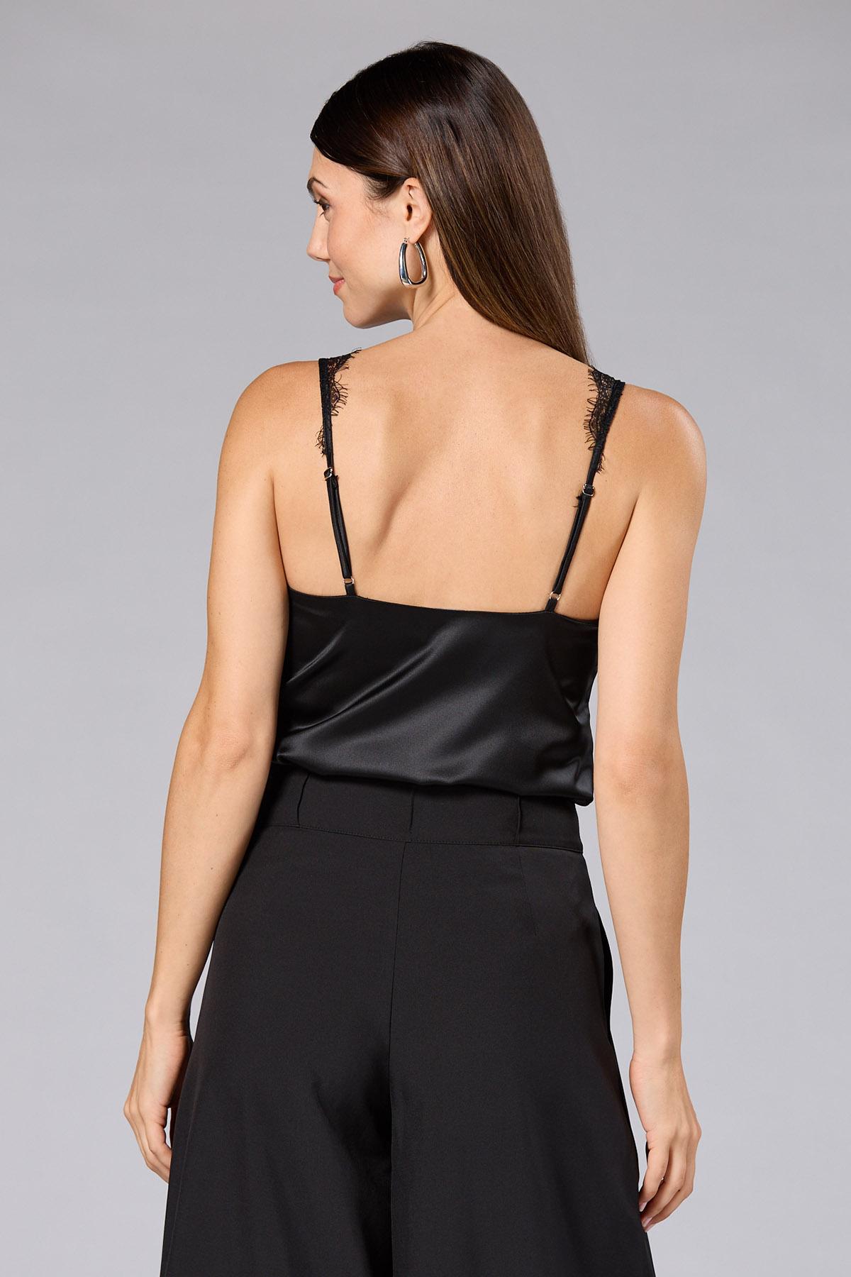 Versona | cache lace trim satin cami