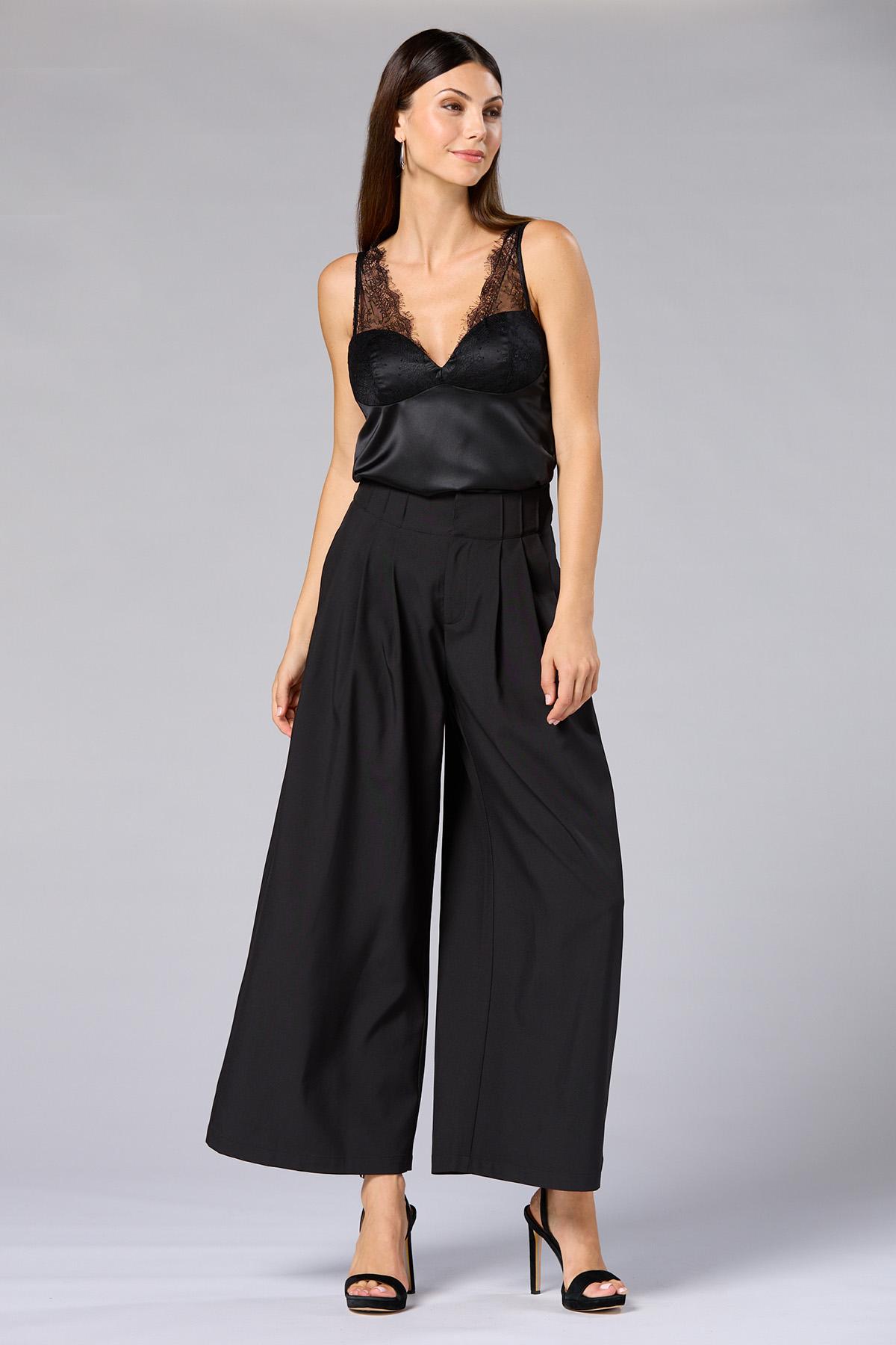 Versona | cache lace trim satin cami